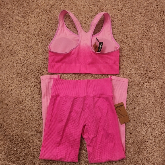 Pink Victoria's Secret Seamless High Waist Workout Tight Size Pants Small Bra XL - Picture 3 of 10